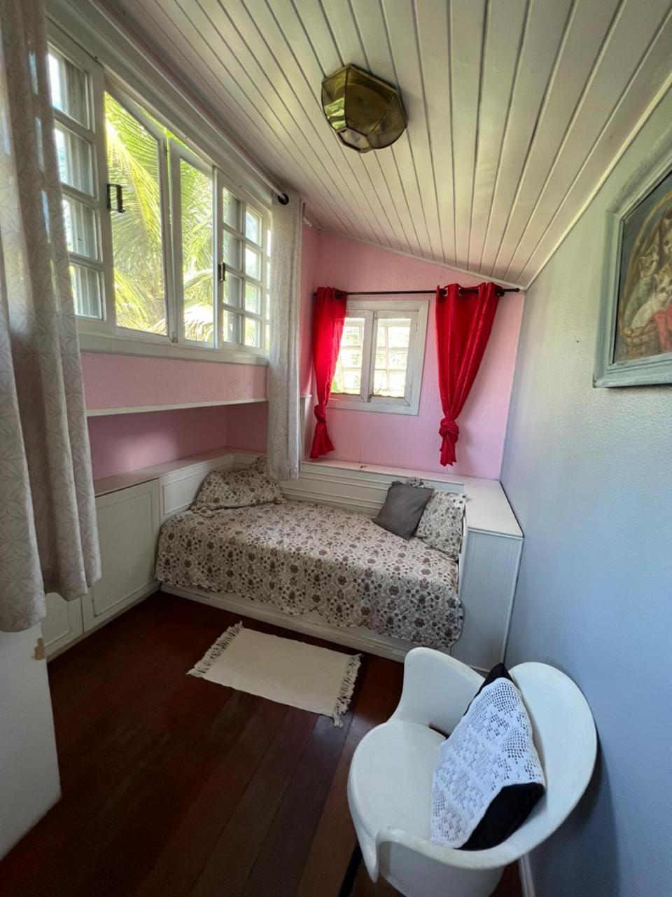 Apartamento Andar 3 Em Bangalo A Beira Mar , Pe Na Areia